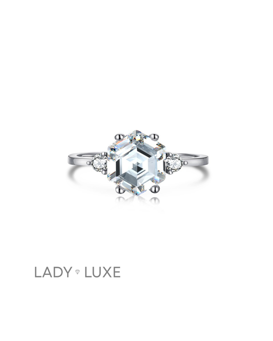 Lilly Ring